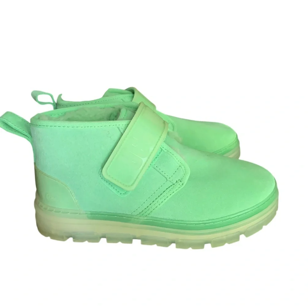 Ugg Womens NWOB Neumel Clear Chukka 'Parakeet Green' Boot Sz 8